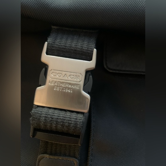 UNISEX Coach BLK leather trim messenger stylish and durable. Fast Shipping! - Picture 9 of 14